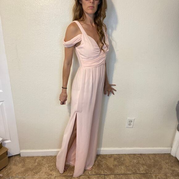 Venus Light Pastel Pink Formal Jumpsuit Side Slits Size 4 NWT - Picture 9 of 10